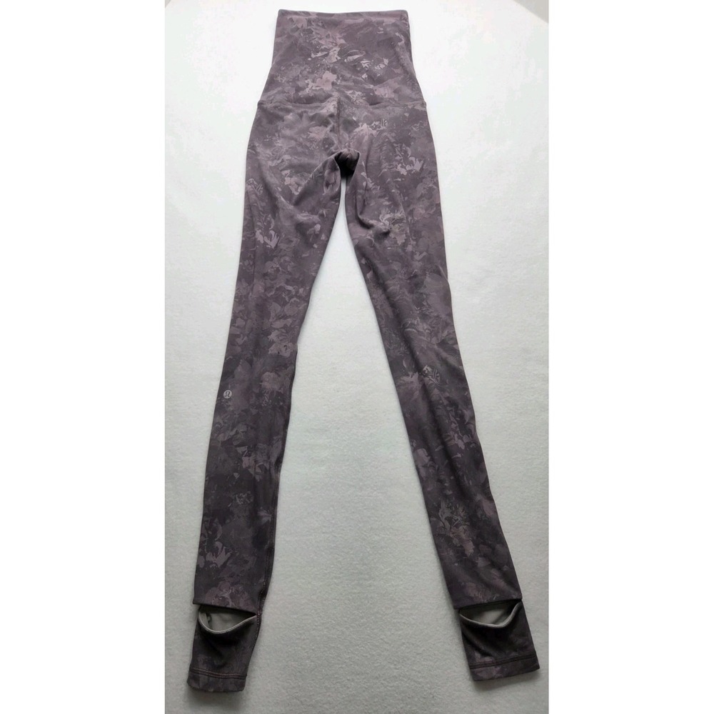 Lululemon Hug Your Core SHR Tight 28" Reversible Dark Chrome Nulu Approx Size 6